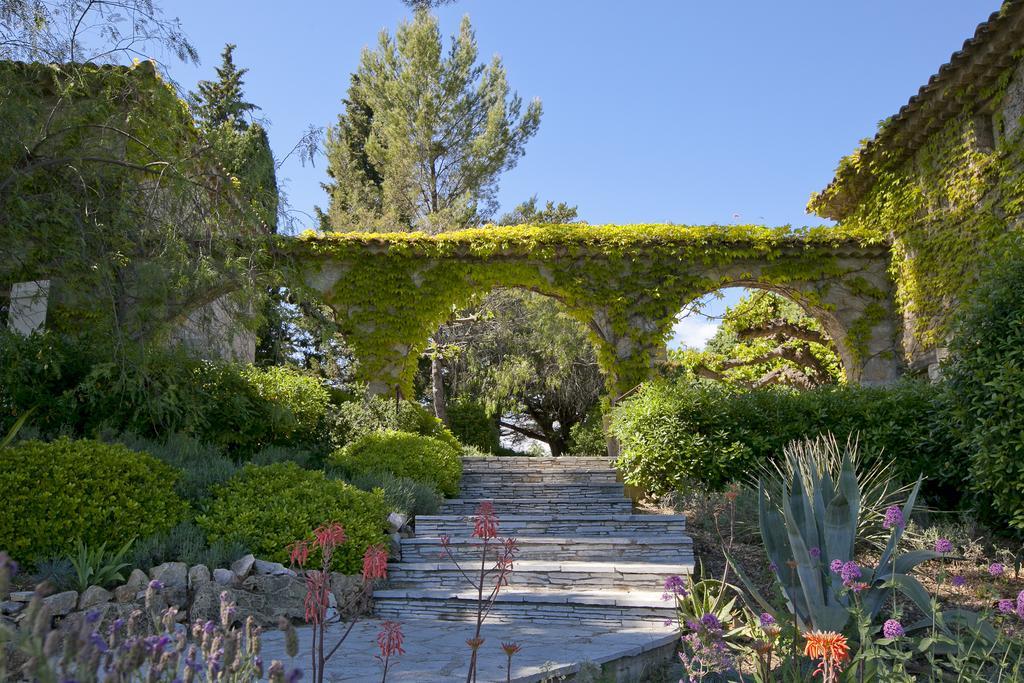 Le Manoir De L'Etang Hotel Mougins Exterior foto